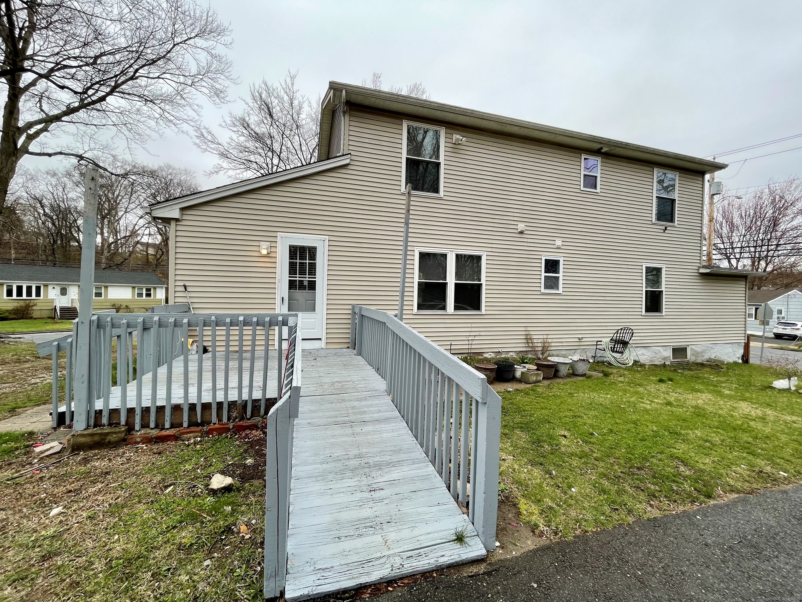 1895 Reservoir Avenue, Bridgeport, Connecticut image 5