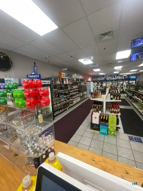600 N COLONY Road 5