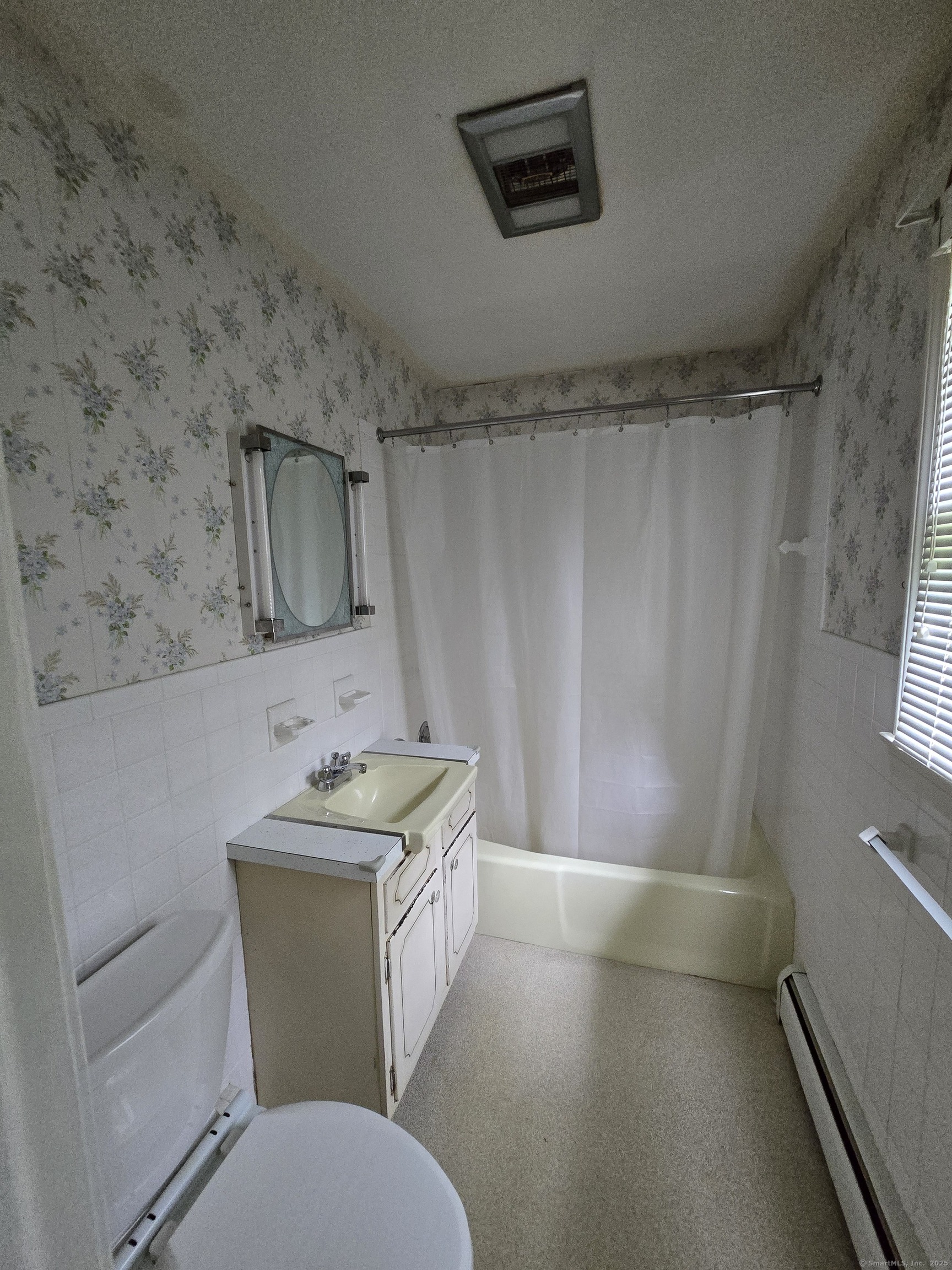 683 Torringford Street, Torrington, Connecticut image 7