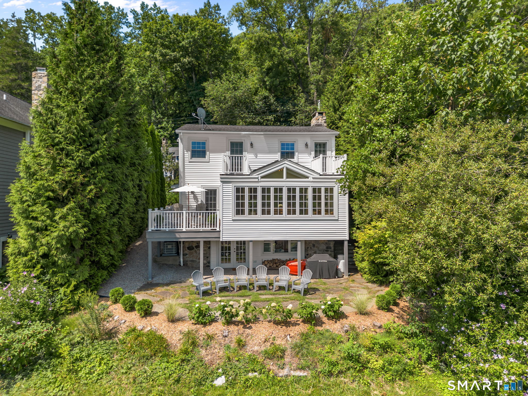 13 Candlewood Knolls Road