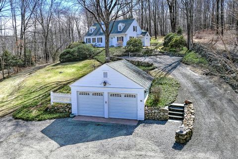 14 Clark Road, Woodbridge, CT 06525 - MLS#: 24080739