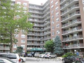 Photo 1 of Strawberry Hill Avenue Apt 736, Stamford, Connecticut, $2,700, Web #: 24065656