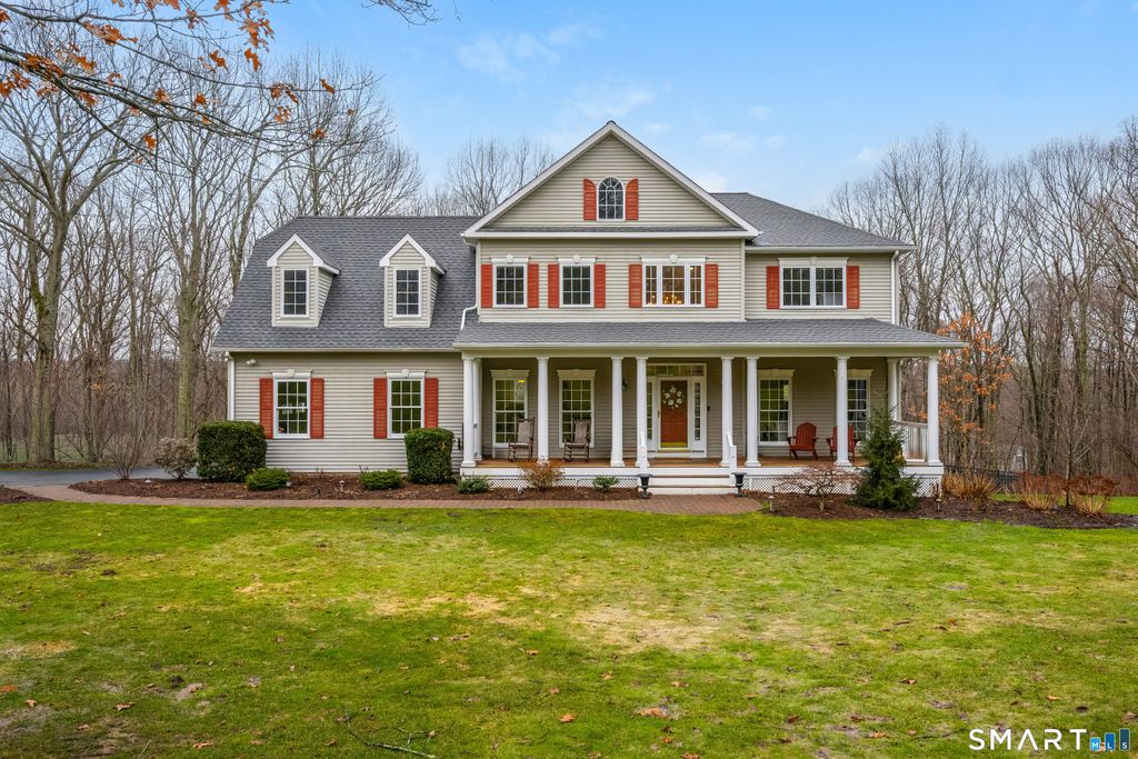 Photo of 2 Apple Drive, Oxford, CT 06478 (MLS # 24159753)