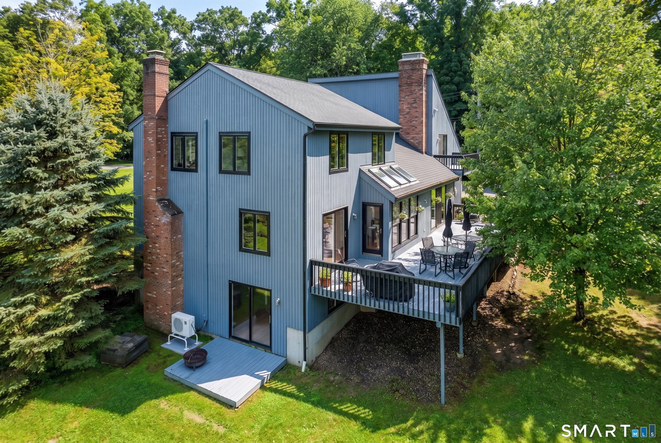 2 Anderson Road West