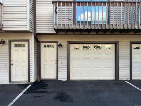 Photo of 15 Crest Street #A3, West Haven, CT 06516 (MLS # 24142084)