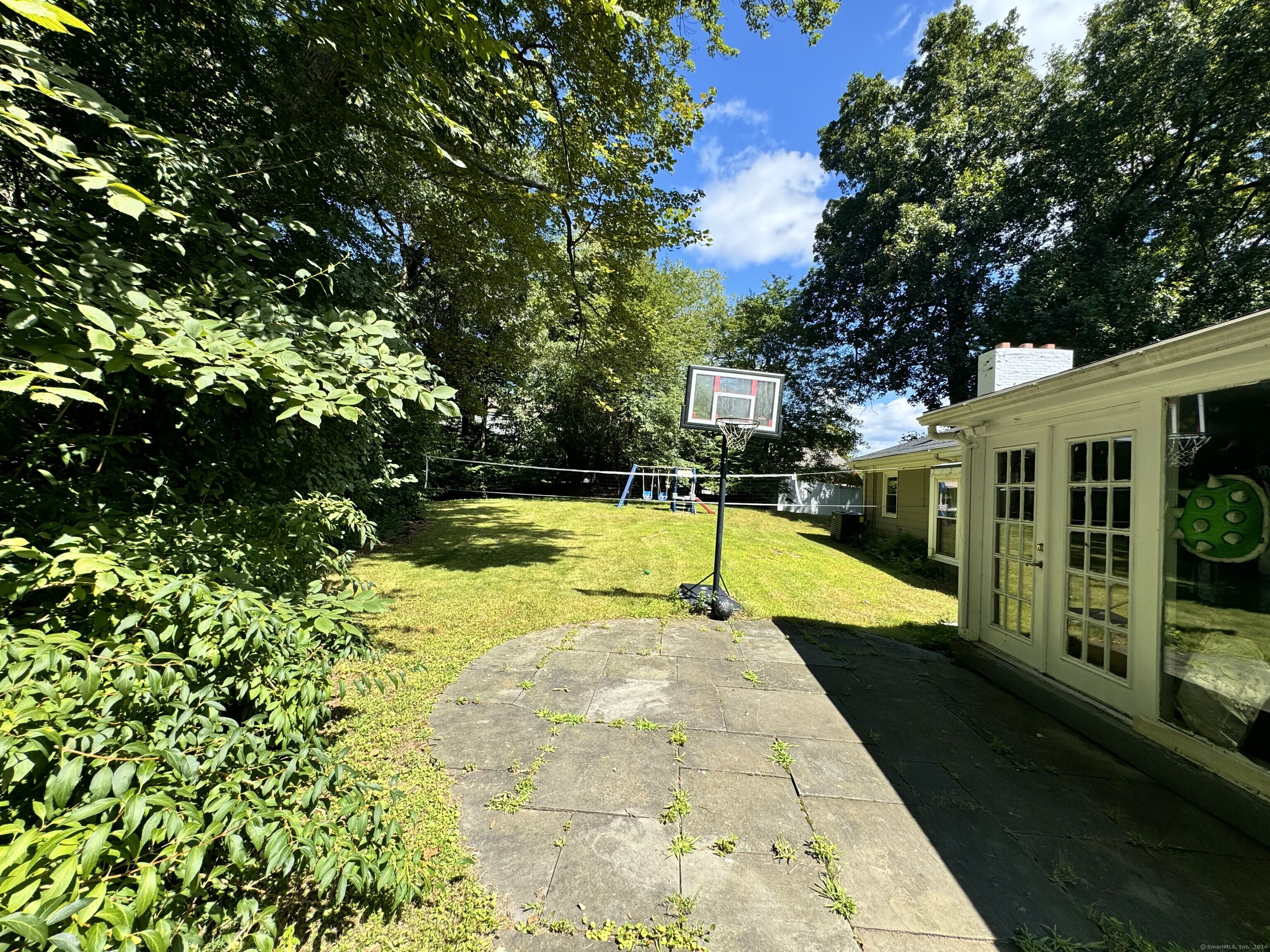 170 Hunter Drive, West Hartford, Connecticut image 21