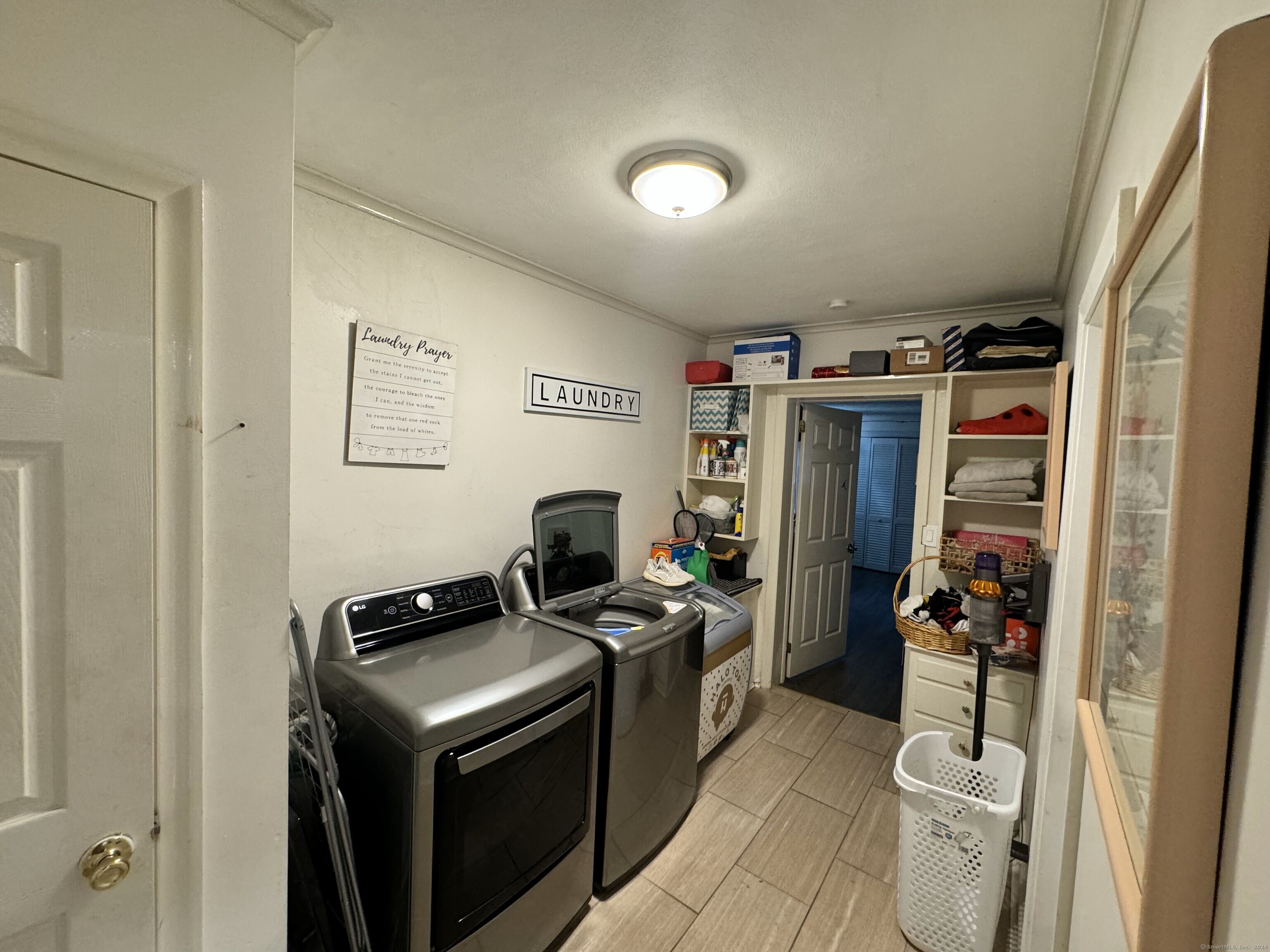 170 Hunter Drive, West Hartford, Connecticut image 11