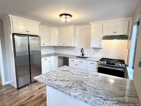 Tiny photo for 26 Conestoga Way #26, Glastonbury, CT 06033 (MLS # 24133479)