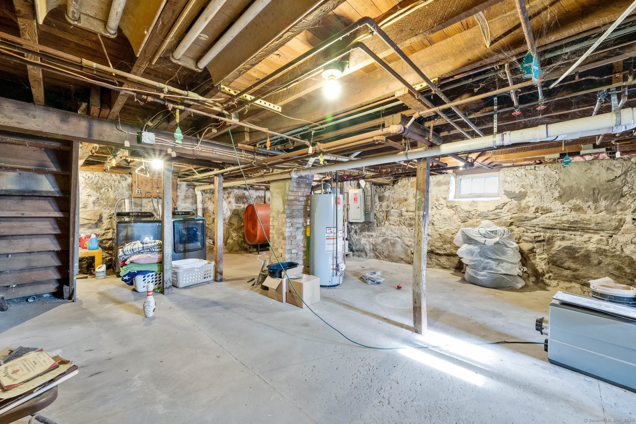 92 Calhoun Street, Torrington, Connecticut image 24
