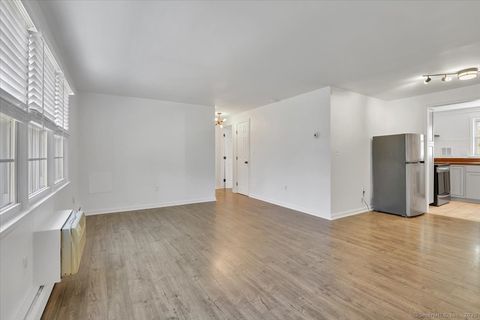Tiny photo for 4 Grandview Drive #49A, Farmington, CT 06032 (MLS # 24128893)