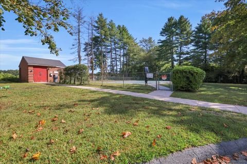 Tiny photo for 4 Grandview Drive #49A, Farmington, CT 06032 (MLS # 24128893)