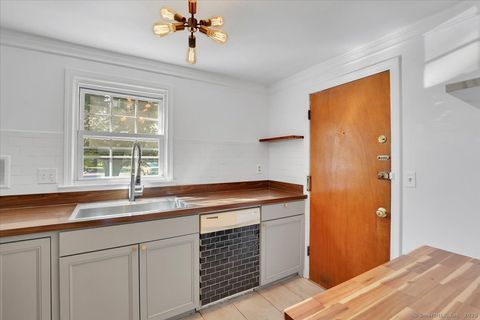 Tiny photo for 4 Grandview Drive #49A, Farmington, CT 06032 (MLS # 24128893)