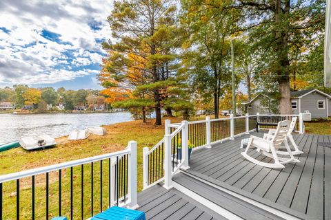 A home in Haddam