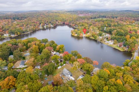 A home in Haddam