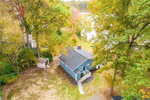 A home in Haddam