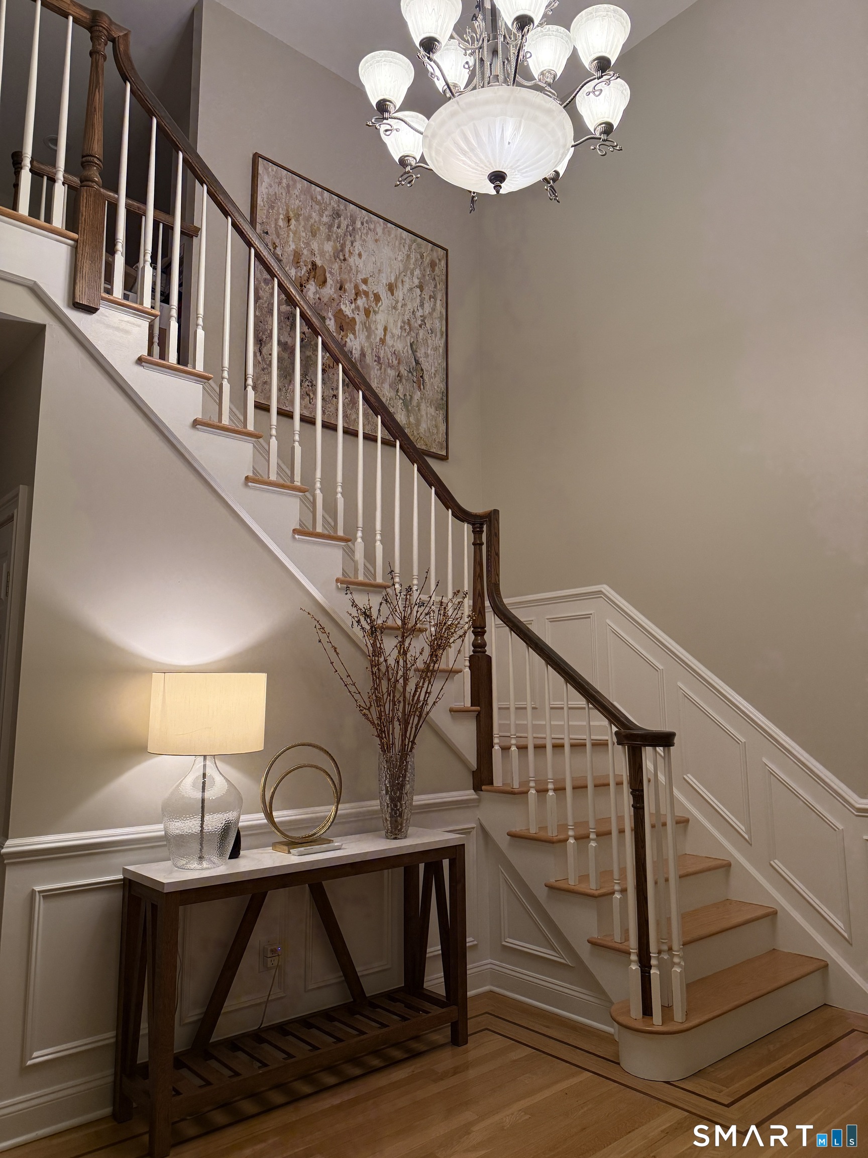 8 Rock Ridge Court