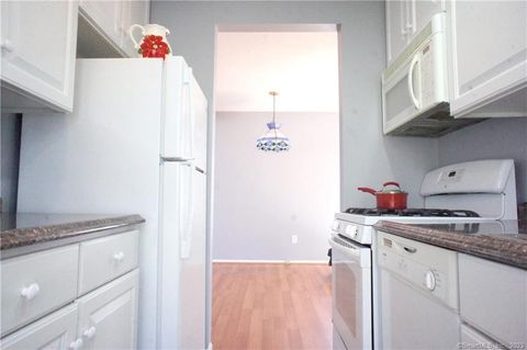 Tiny photo for 2 Juneberry Lane #2, Ridgefield, CT 06877 (MLS # 24147083)