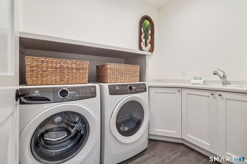 Tiny photo for 485 Westway Road #485, Fairfield, CT 06890 (MLS # 24145646)