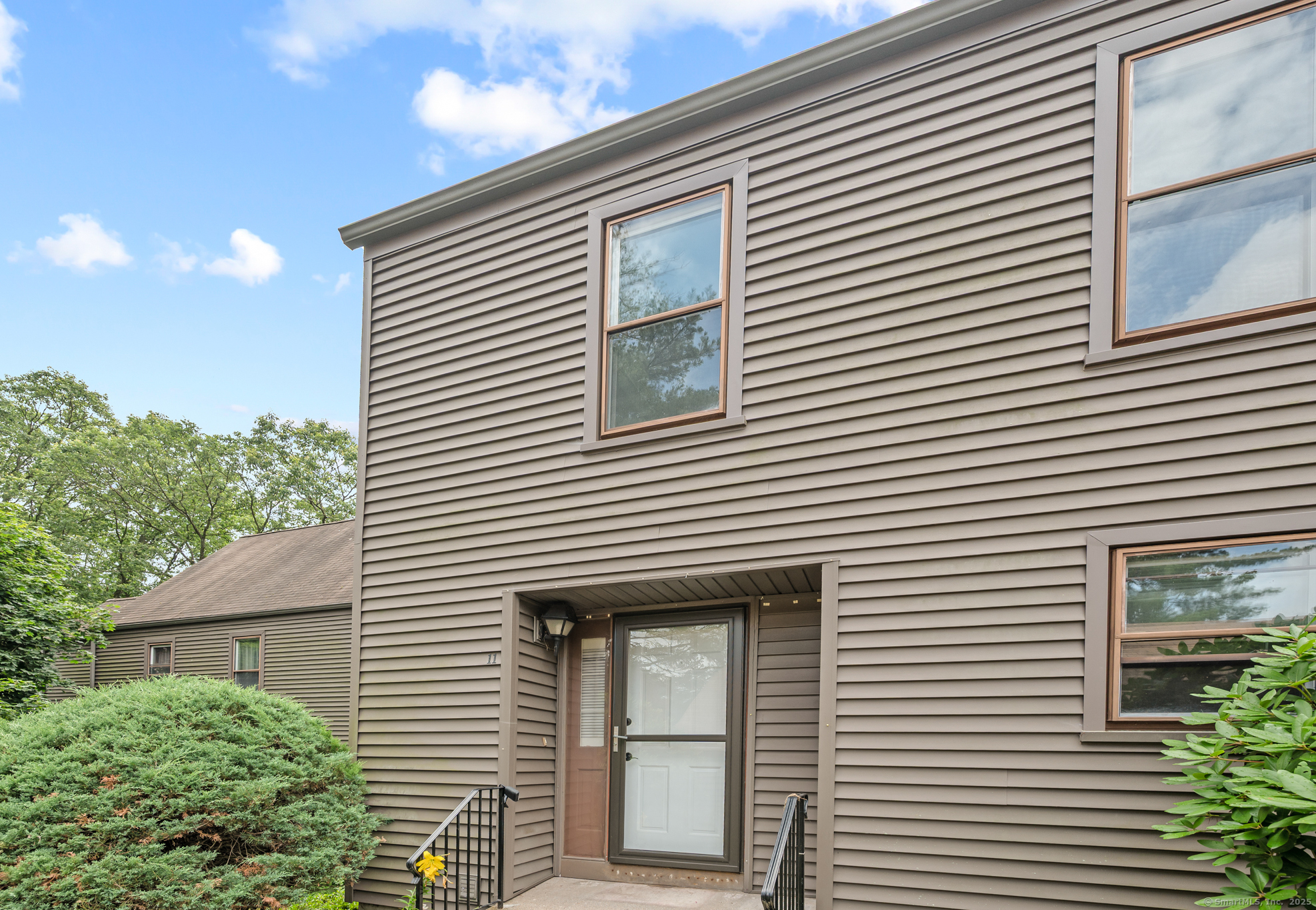 11 Danforth Lane 11