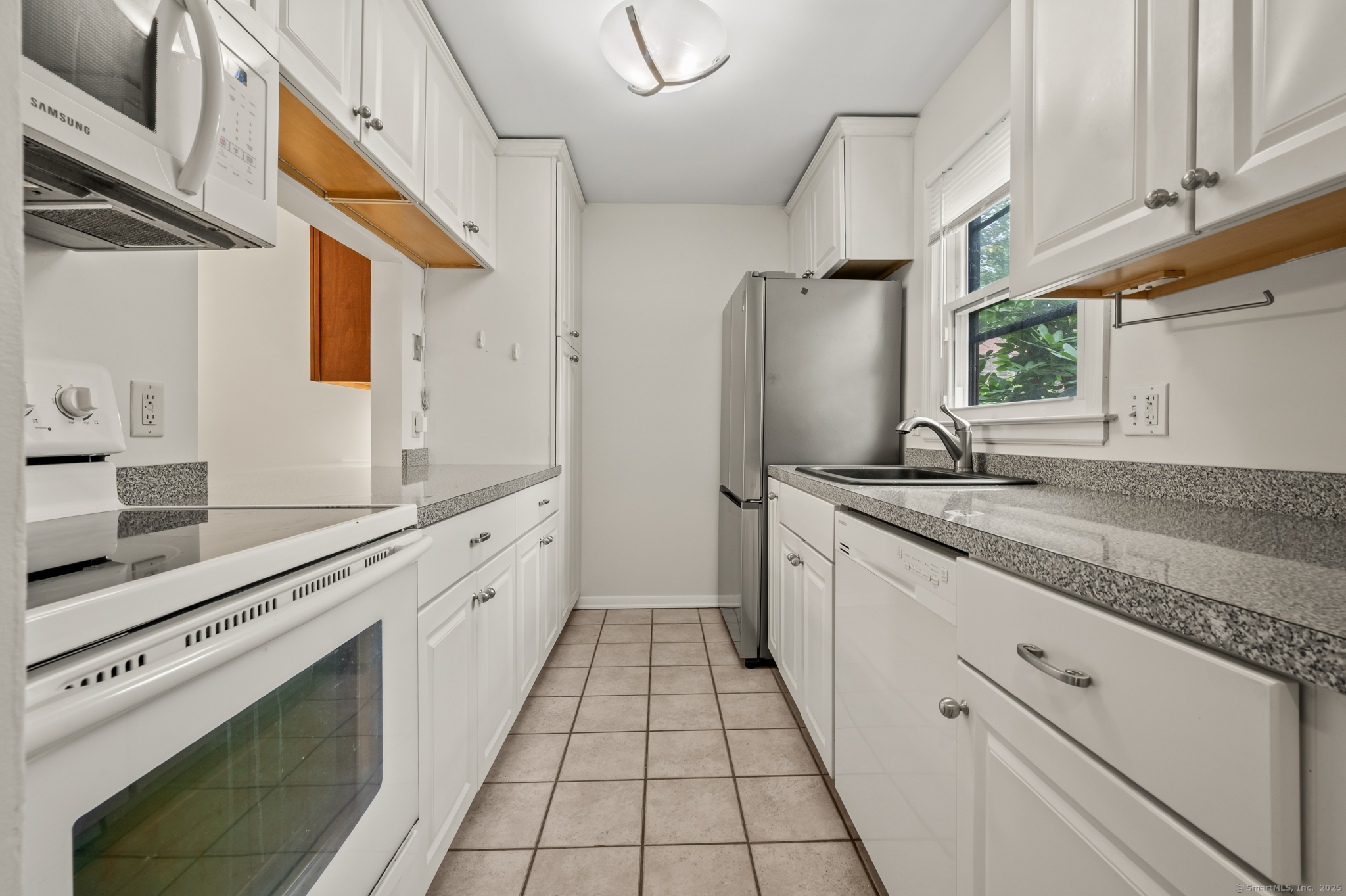 11 Danforth Lane 11