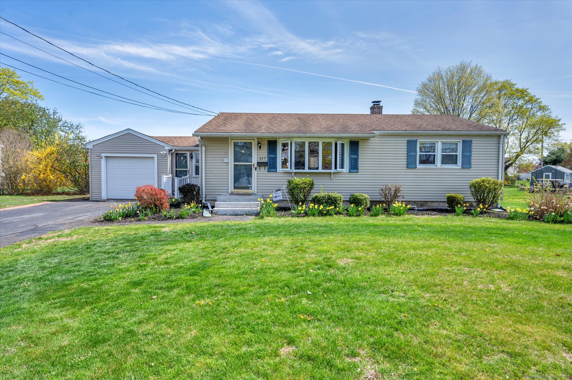 117 E Side Drive, Wallingford, Connecticut image 2