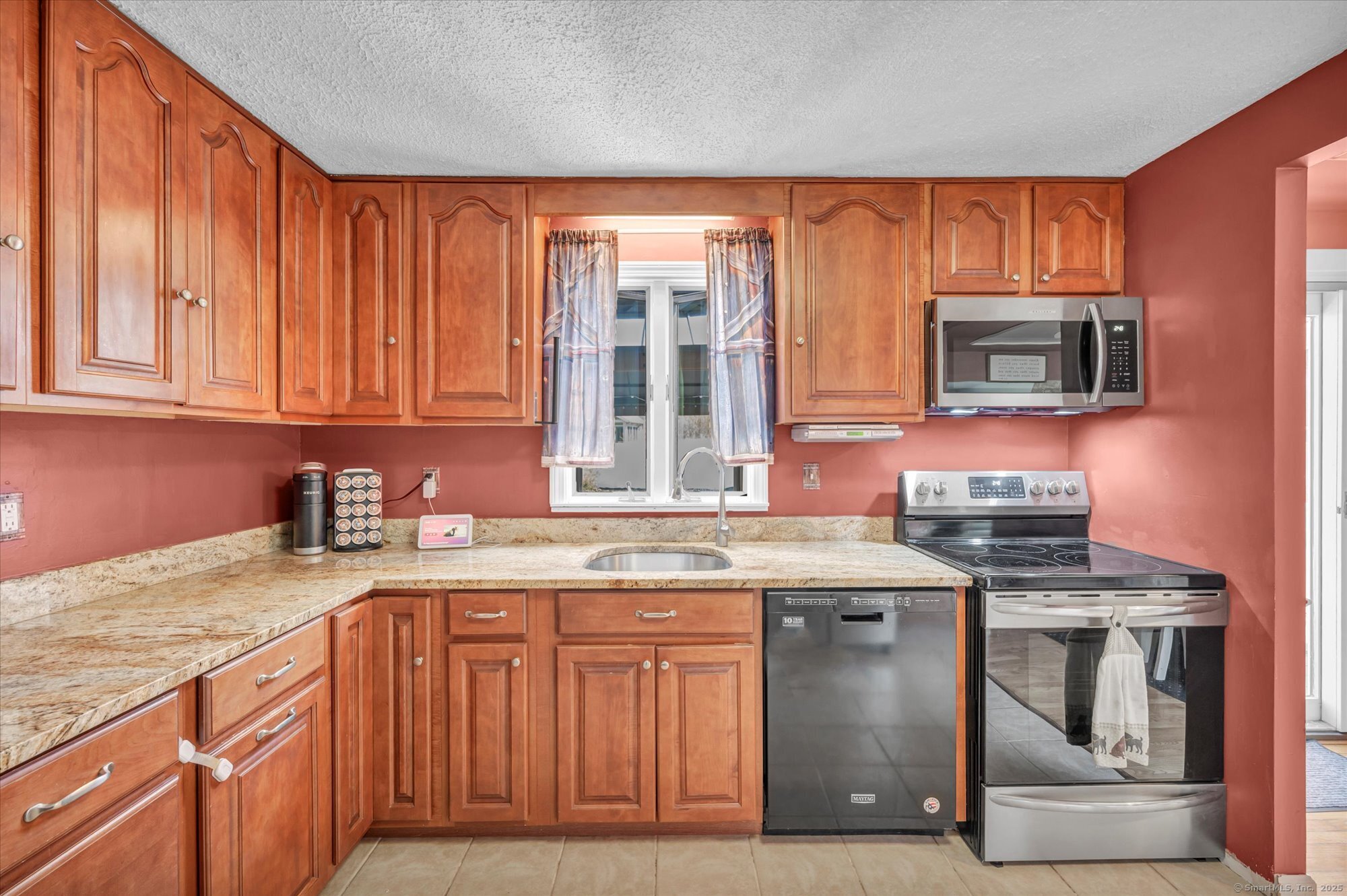 117 E Side Drive, Wallingford, Connecticut image 7