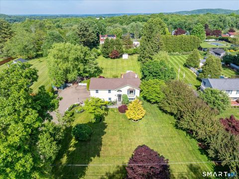 Homes For Sale - 92 Briar Ridge Road<br/> Fairfield County, Danbury, CT 06810