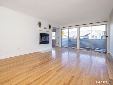 Tiny photo for 36 Wilton Crest #36, Wilton, CT 06897 (MLS # 24149541)