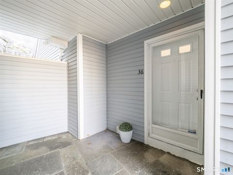 36 Wilton Crest 36 Wilton CT 06897