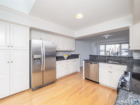 Tiny photo for 36 Wilton Crest #36, Wilton, CT 06897 (MLS # 24149541)