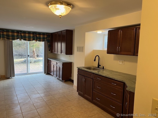15 Joseph Drive, Oxford, Connecticut image 28