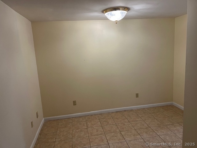 15 Joseph Drive, Oxford, Connecticut image 23