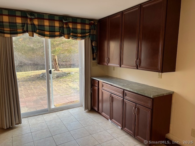 15 Joseph Drive, Oxford, Connecticut image 29