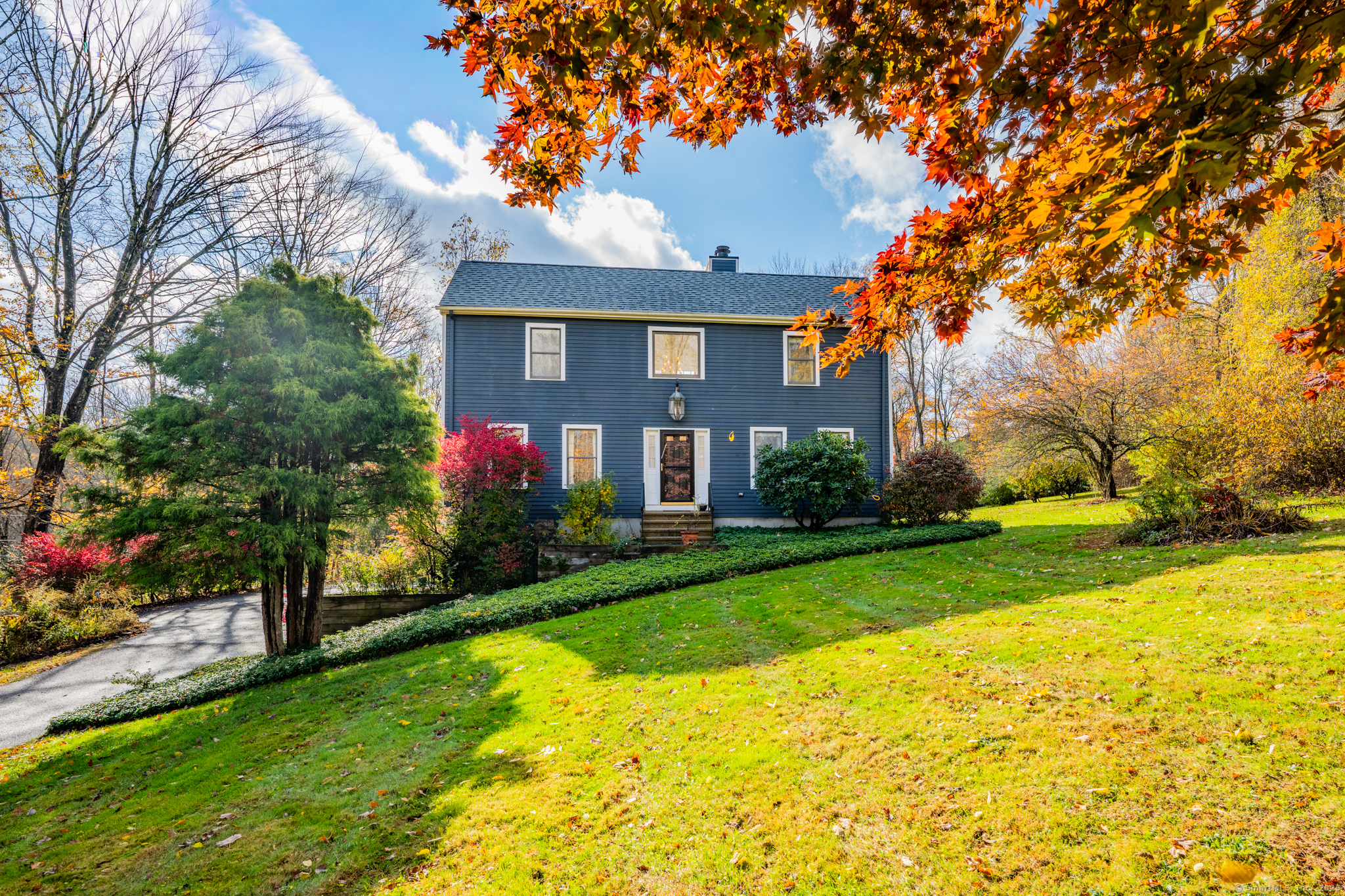 17 Old Flanders Road