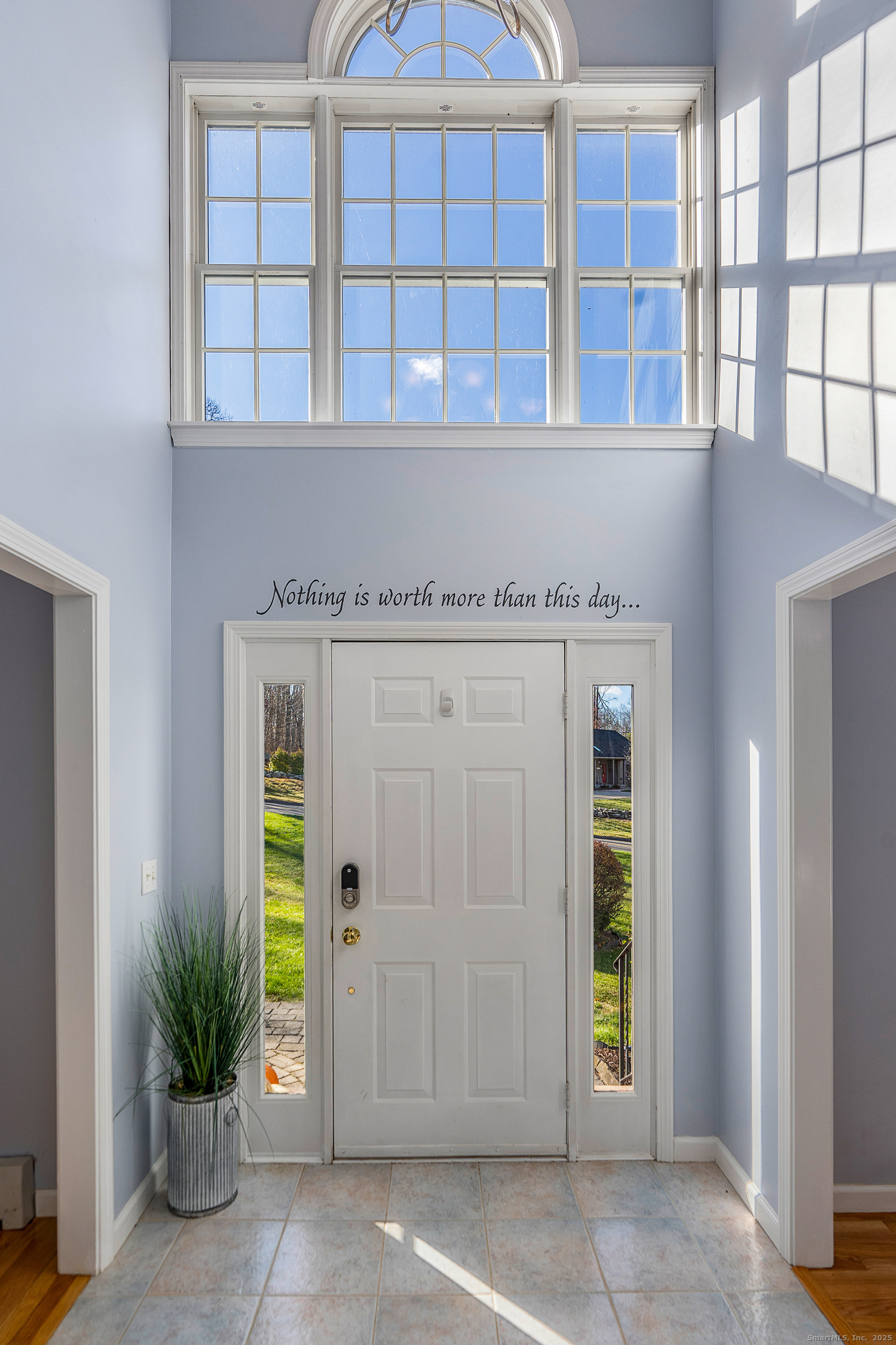 Coventry, Connecticut 06238, United States, 3 Bedrooms Bedrooms, ,4 BathroomsBathrooms,Residential,Pending,250178