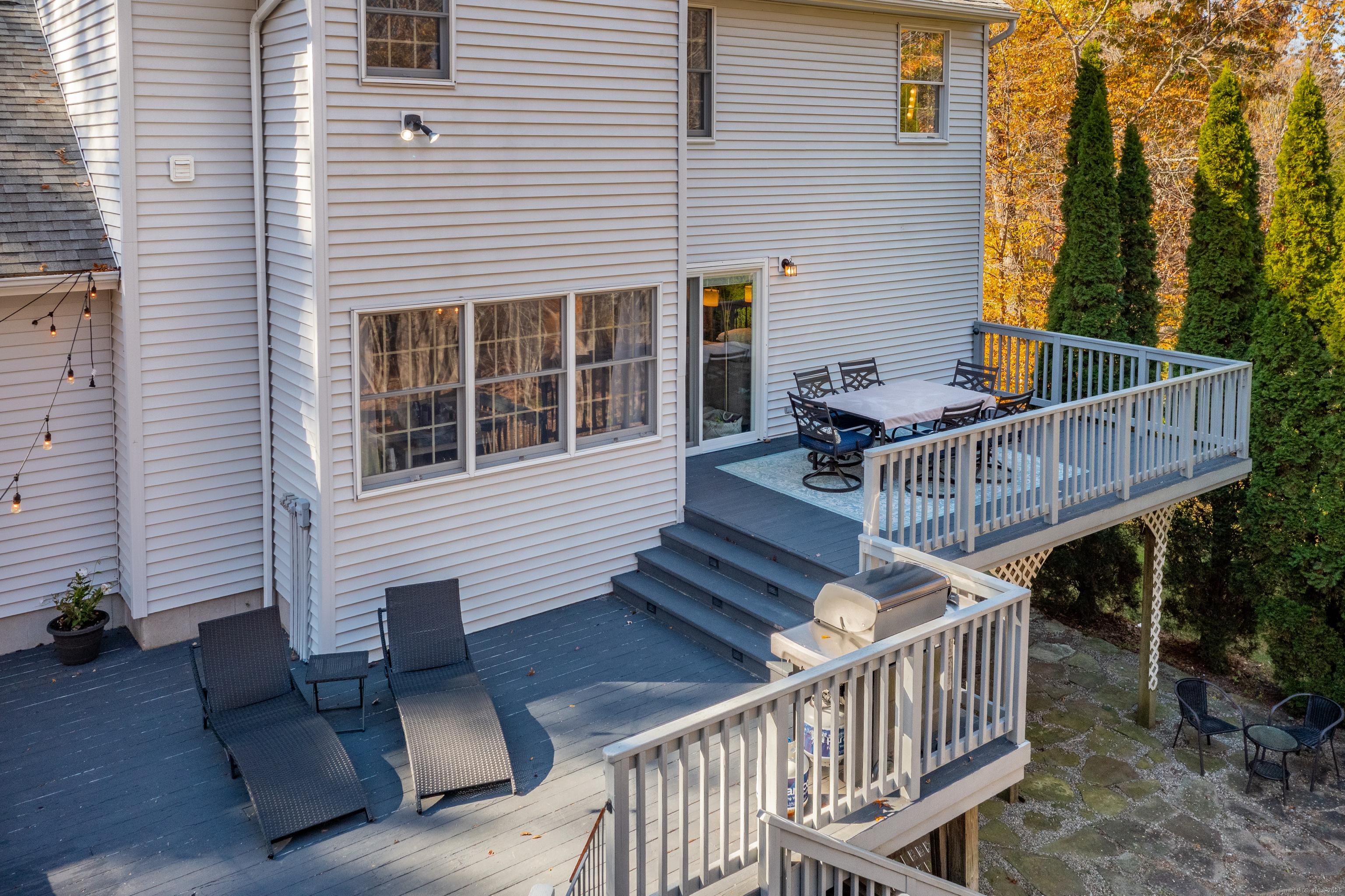 Coventry, Connecticut 06238, United States, 3 Bedrooms Bedrooms, ,4 BathroomsBathrooms,Residential,Pending,250178