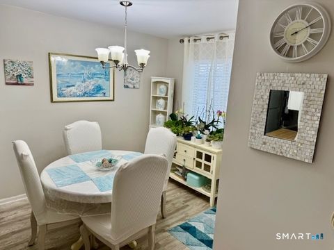 Tiny photo for 4 Arlington Court #4, Brookfield, CT 06804 (MLS # 24150065)