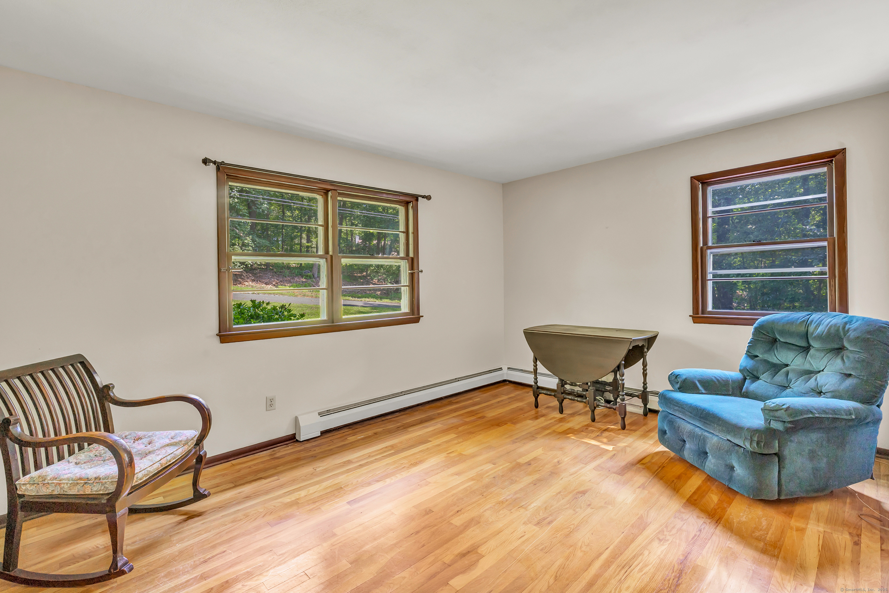 Shelton, Connecticut 06484, United States, 4 Bedrooms Bedrooms, ,2 BathroomsBathrooms,Residential,Coming Soon,163306