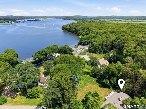Photo of 5 Hemlock Drive, Essex, CT 06426 (MLS # 24193933)