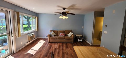 Tiny photo for 111 West Walk #111, West Haven, CT 06516 (MLS # 24182965)