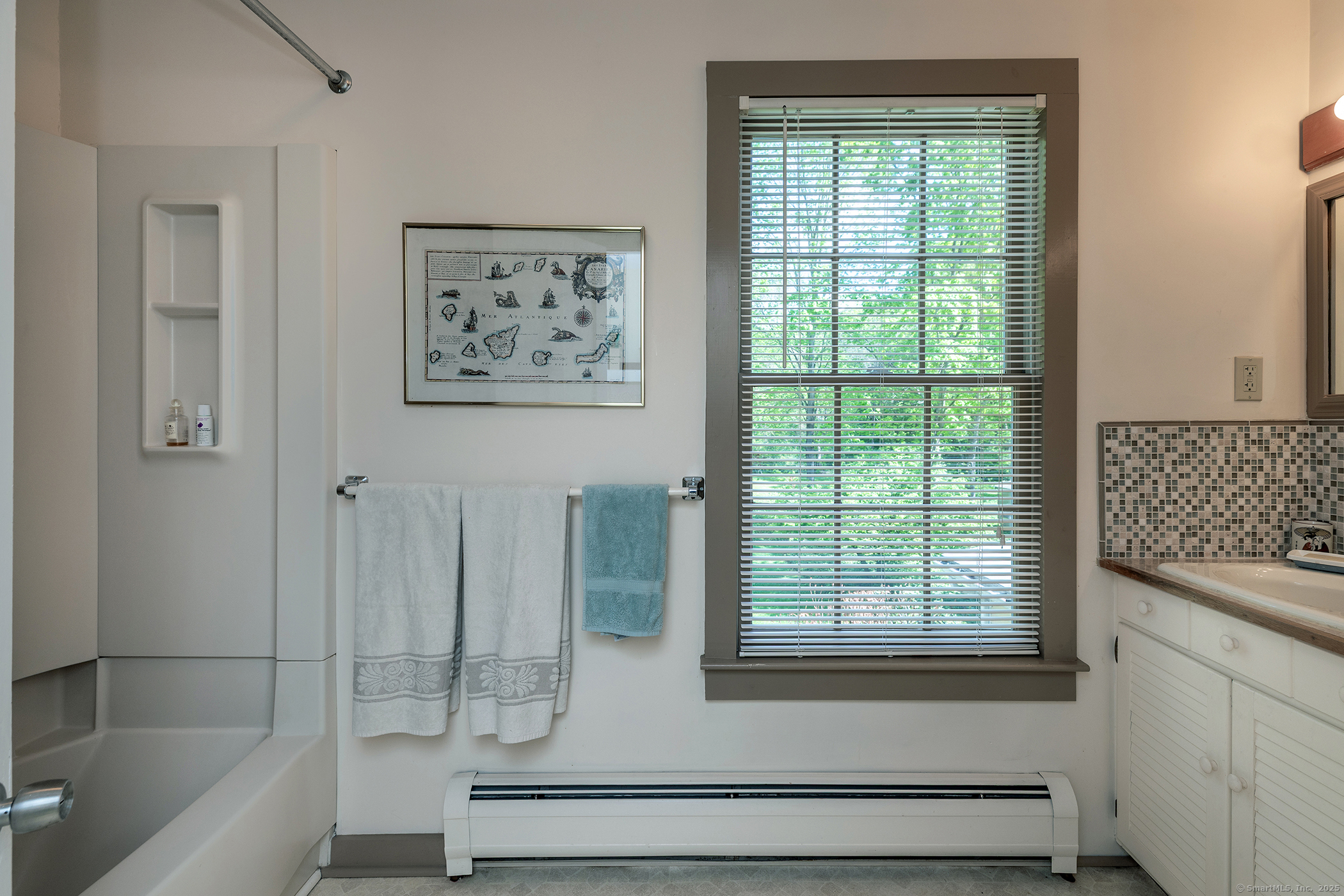7 Orenaug Avenue, Woodbury, Connecticut image 15