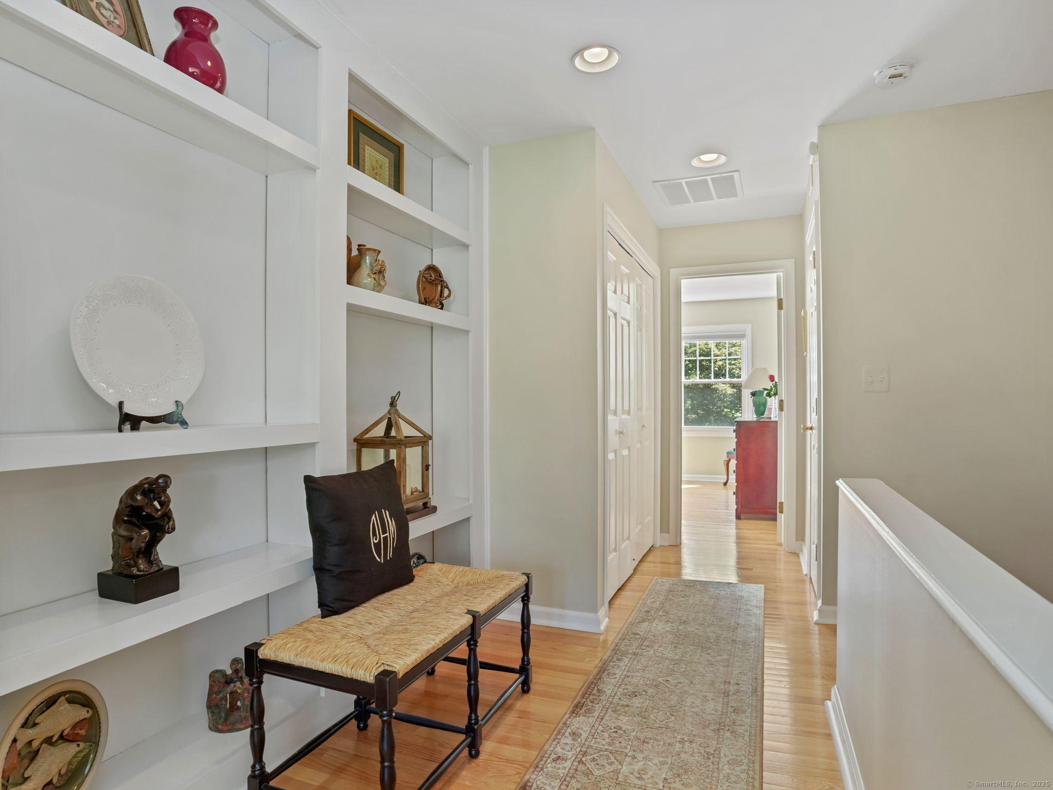 Shelton, Connecticut 06484, United States, 2 Bedrooms Bedrooms, ,3 BathroomsBathrooms,Residential,Pending,210680