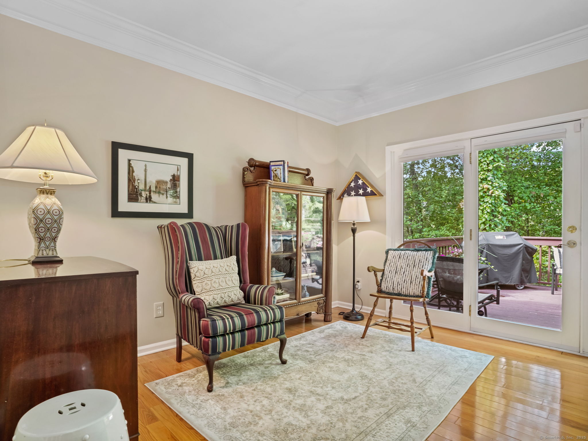 Shelton, Connecticut 06484, United States, 2 Bedrooms Bedrooms, ,3 BathroomsBathrooms,Residential,Pending,210680