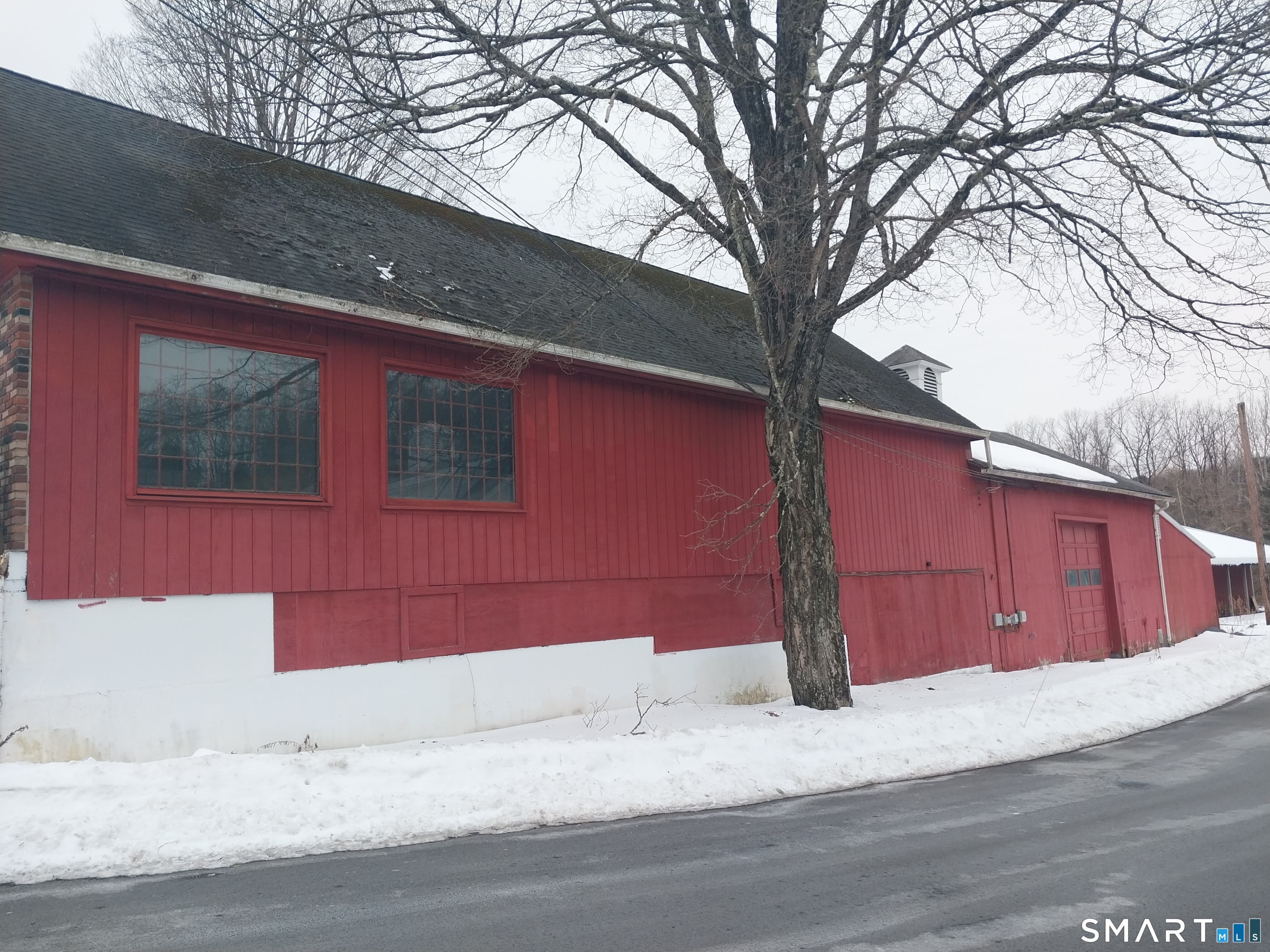 524 Main Street South 2