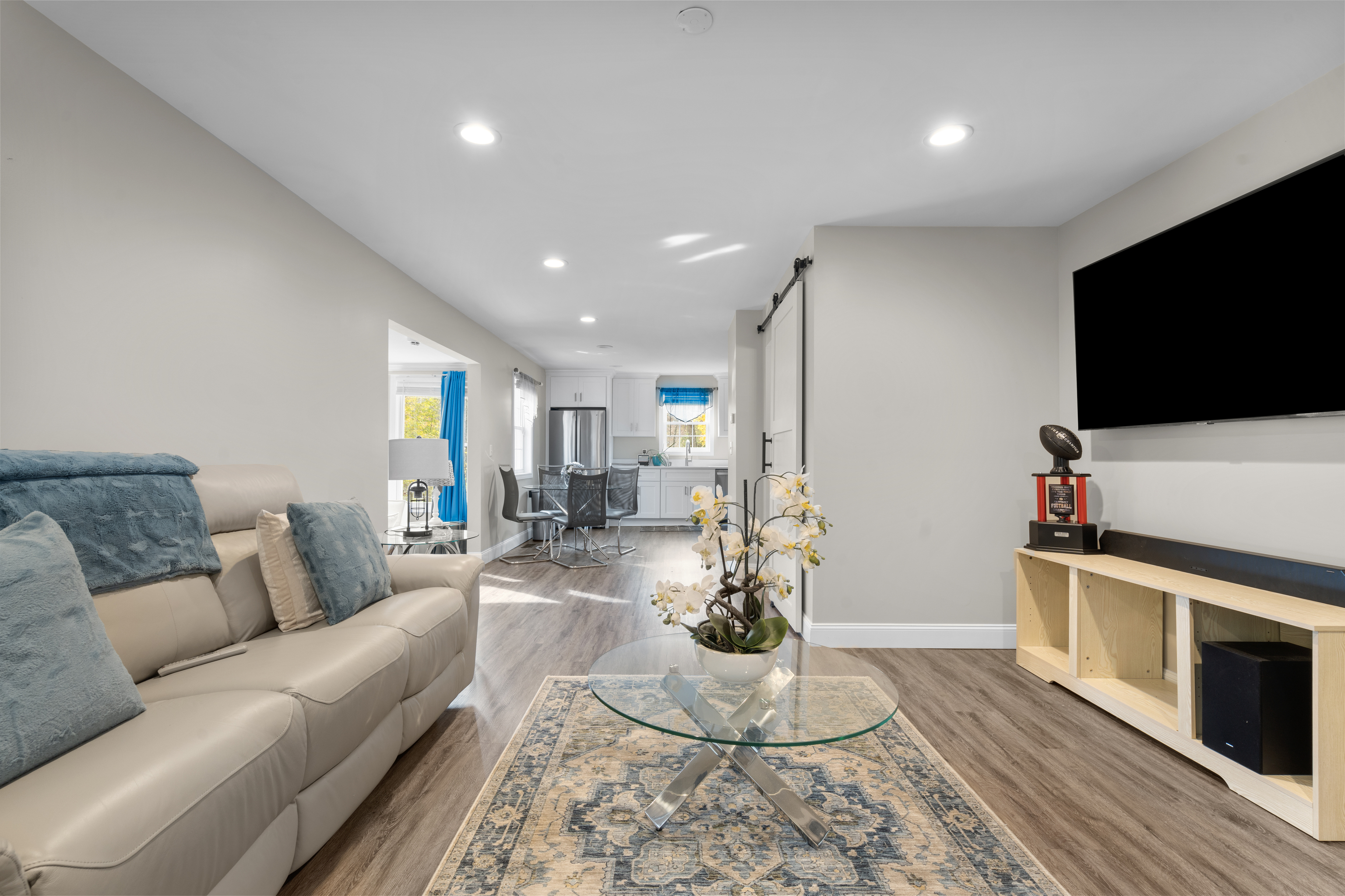 567 Roosevelt Drive
