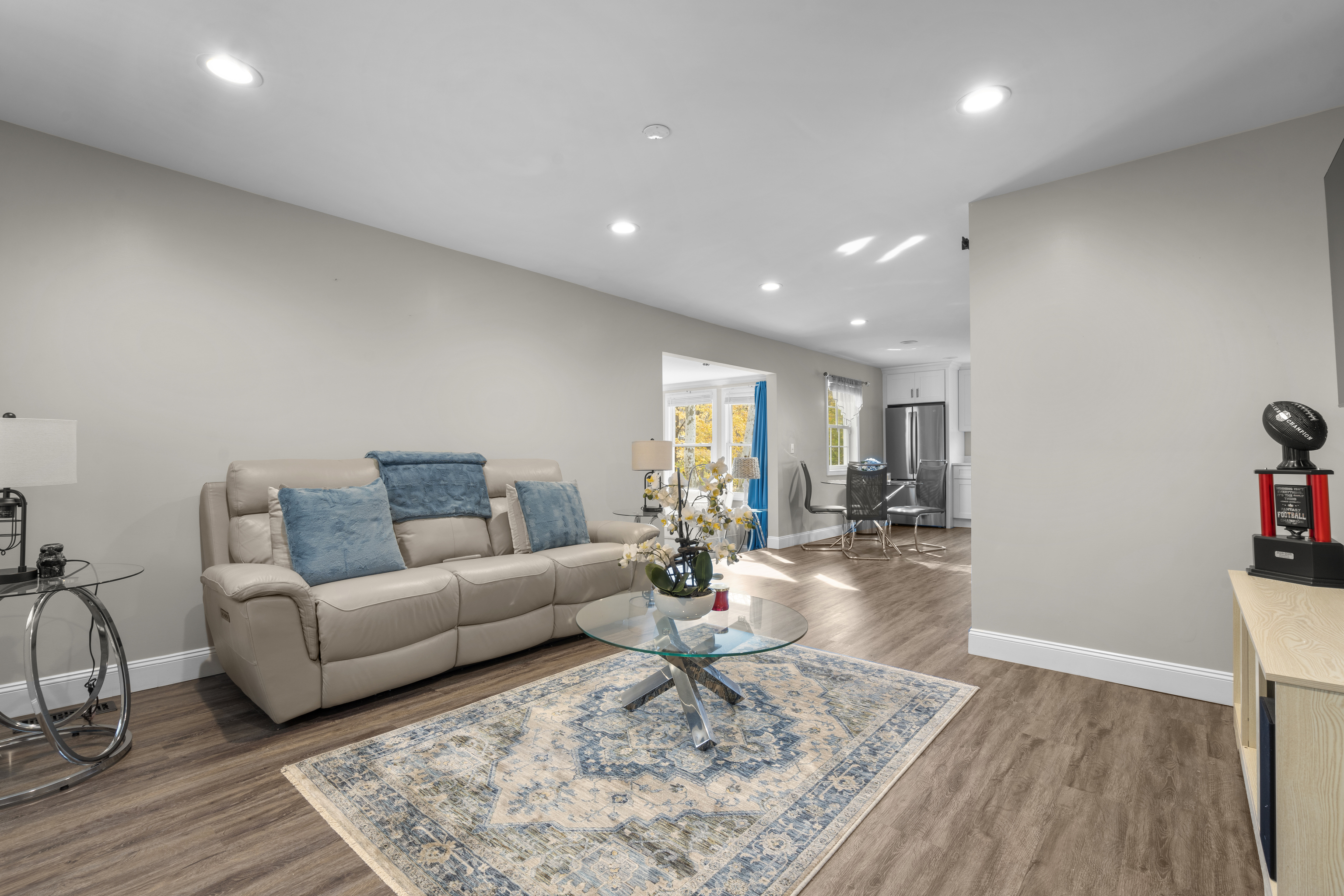 567 Roosevelt Drive
