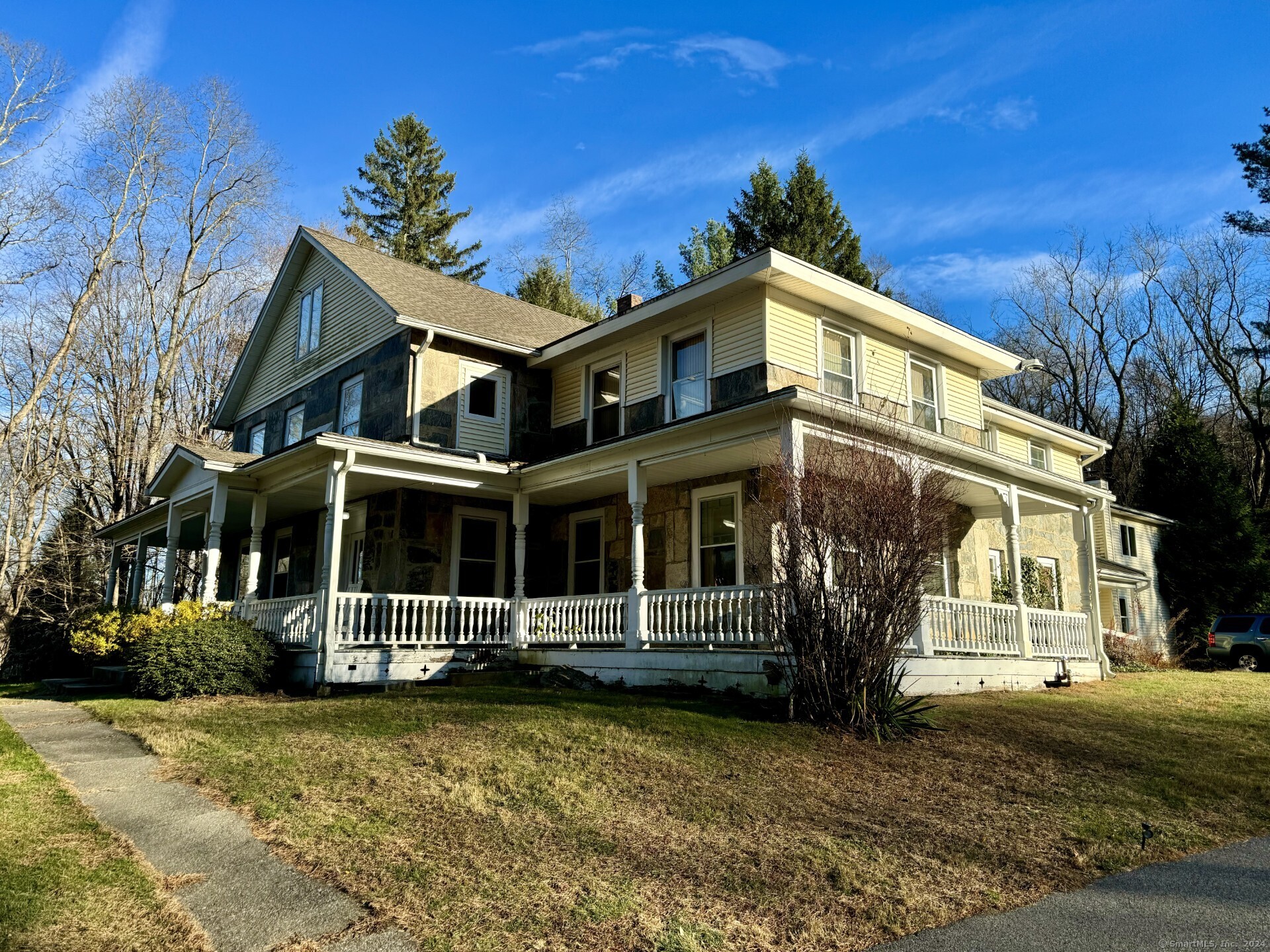 77 New Milford Turnpike, Washington, Connecticut image 2