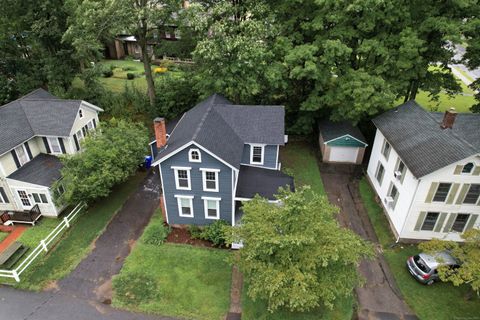 A home in Thomaston