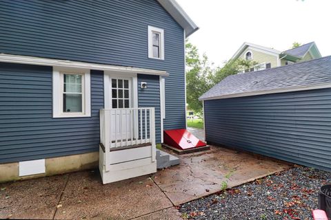 A home in Thomaston