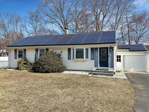 58 Bear Paw Road, Bridgeport, CT 06606 - #: 24084686